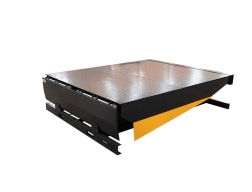 導(dǎo)軌式升降貨梯