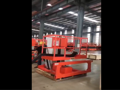 四臺雙柱8米鋁合金升降機