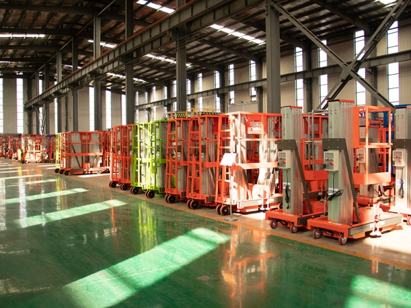 鋁合金升降機(jī)倉庫