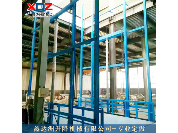 導(dǎo)軌式升降貨梯