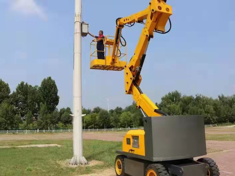 曲臂式升降機(jī)